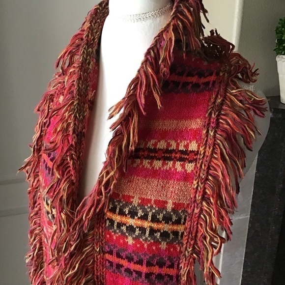 Steve Madden Long Knit Fringed Neck Scarf Muffler Acrylic Boho Pink Red Multi - Picture 12 of 16